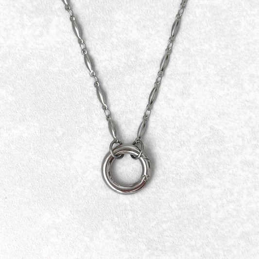 Silver Oval Link Round Charm Necklace