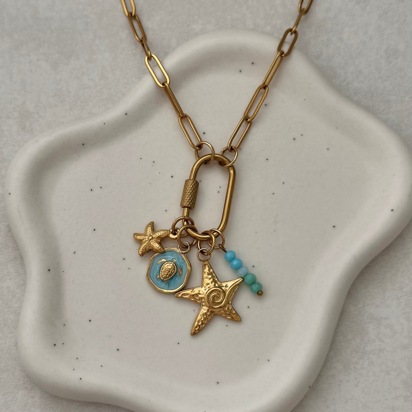 Gold Paperclip Oval Twist Charm Necklace