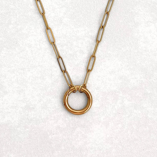 Gold Paperclip Round Charm Necklace