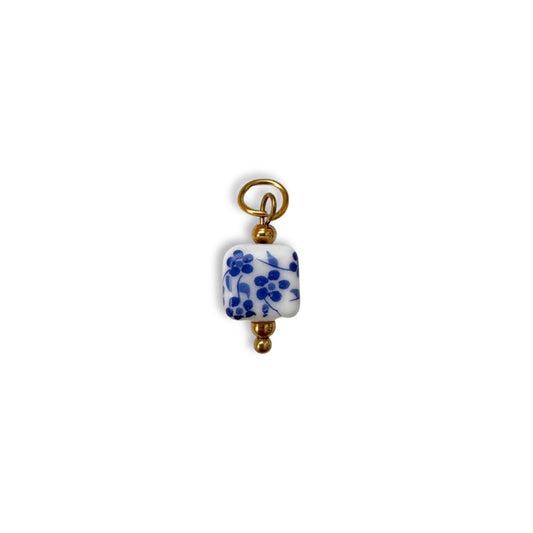 Posy Square Charm - Gold