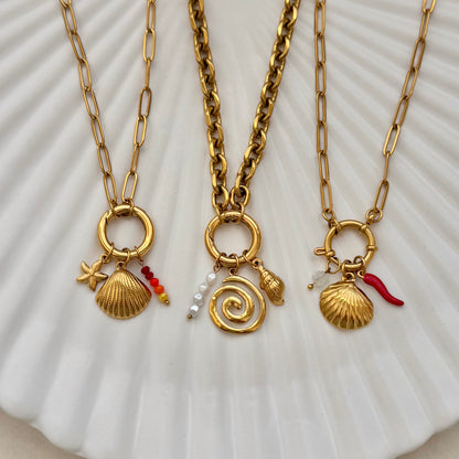 Gold Textured Scallop Charm