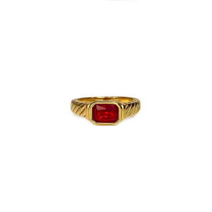 Lucia Ring Red