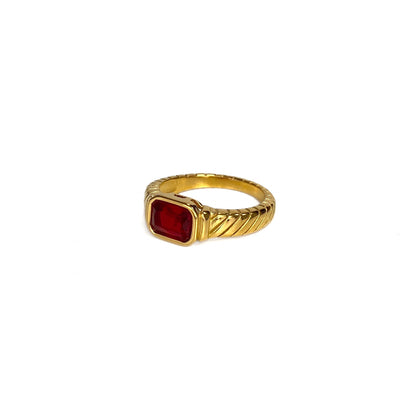 Lucia Ring Red